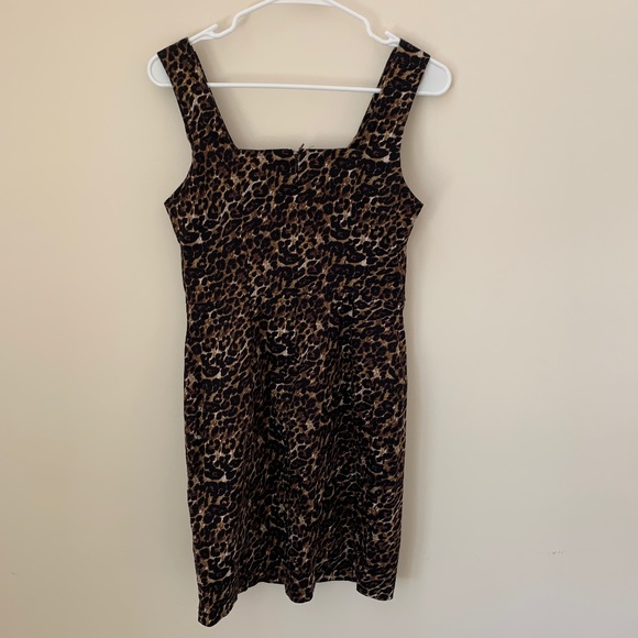 Forever 21 Dresses & Skirts - NWOT Forever 21 cheetah square neck dress!